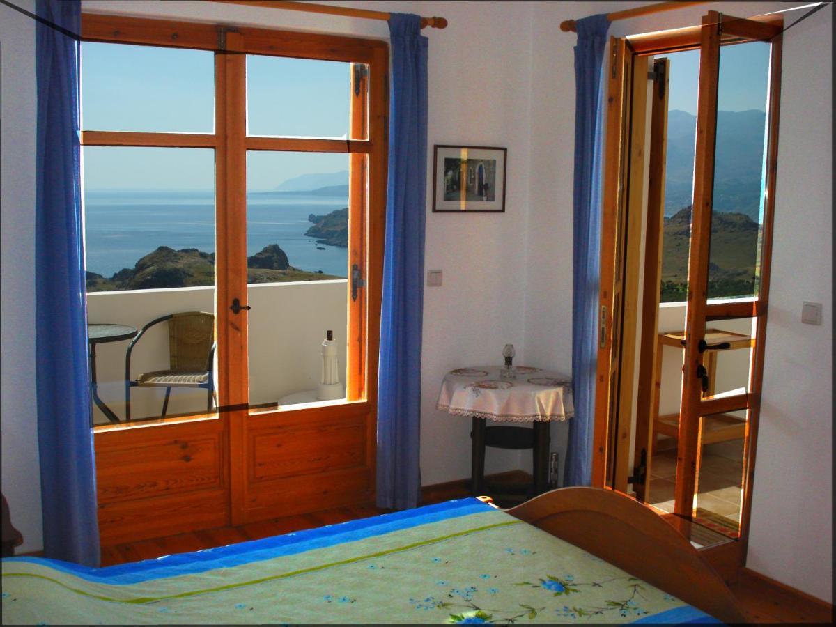 Venus Hill Studio With Private Pool By The Sea Hotel Damnoni Exterior foto
