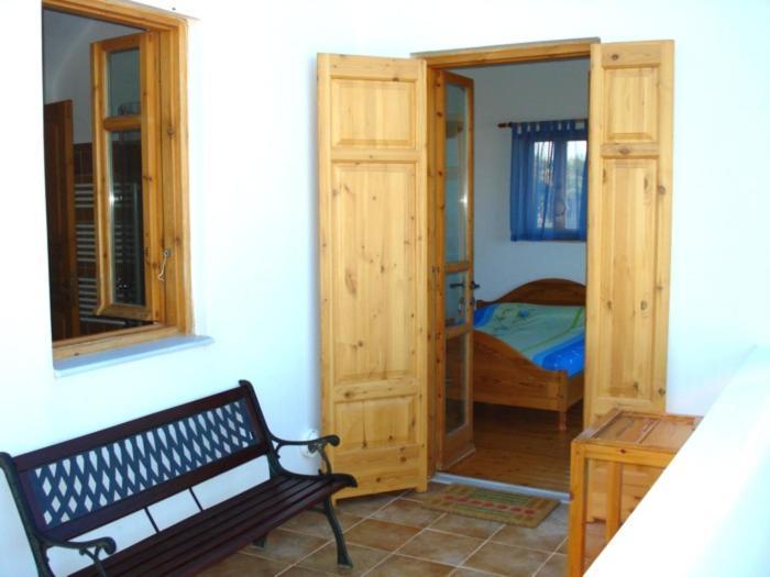Venus Hill Studio With Private Pool By The Sea Hotel Damnoni Exterior foto